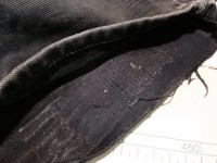 ヴェルサーチ VERSACE jeans 裾穴修理途中裏